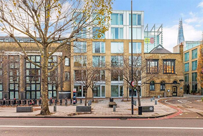 1 Bedroom Flat To Rent In Tower Bridge Road, London, SE1