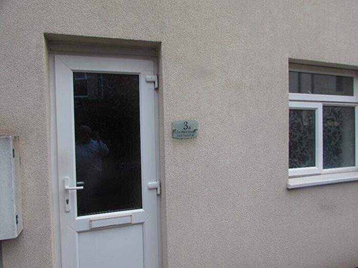 1 Bedroom Flat To Rent In Clarence Street, Nuneaton, CV11