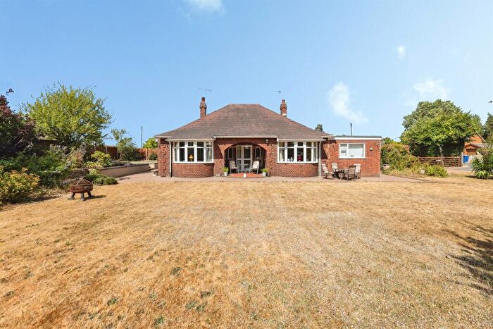 3 Bedroom Detached Bungalow For Sale In Hazel Old Lane, Hensall, Goole, DN14