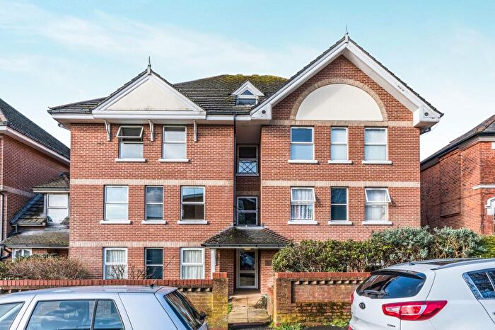 1 Bedroom Flat To Rent In Westridge Road, Southampton, SO17