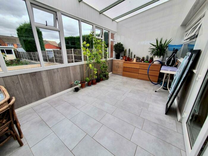 3 Bedroom Semi Detached House For Sale In Tregorrick Road, Exhall