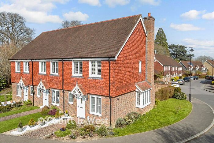 2 Bedroom End Of Terrace House For Sale In Langmore Lane, Lindfield, Haywards Heath, West Sussex, RH16