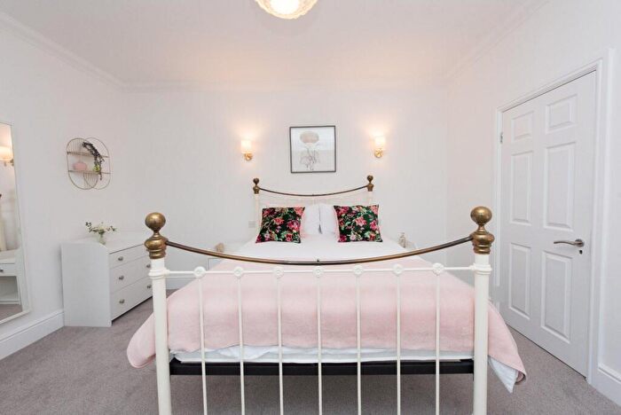 3 Bedroom End Of Terrace House To Rent In Surrey Road, Cliftonville, CT9