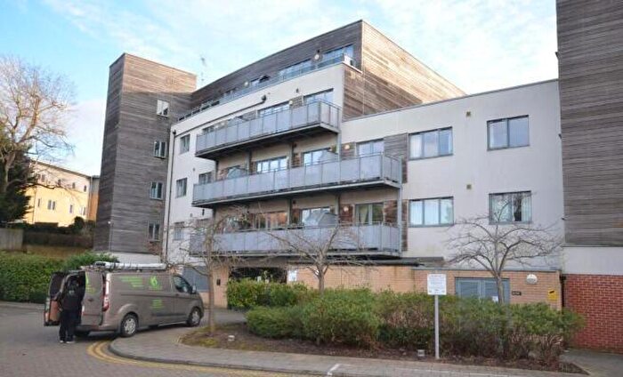 2 Bedroom Flat For Sale In Flat Coral House, London, NW10