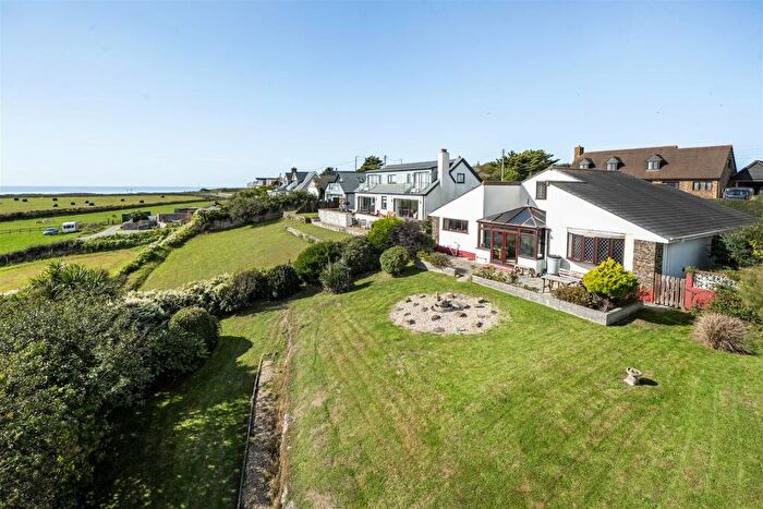 4 Bedroom Detached House For Sale In Upton, Bude, EX23
