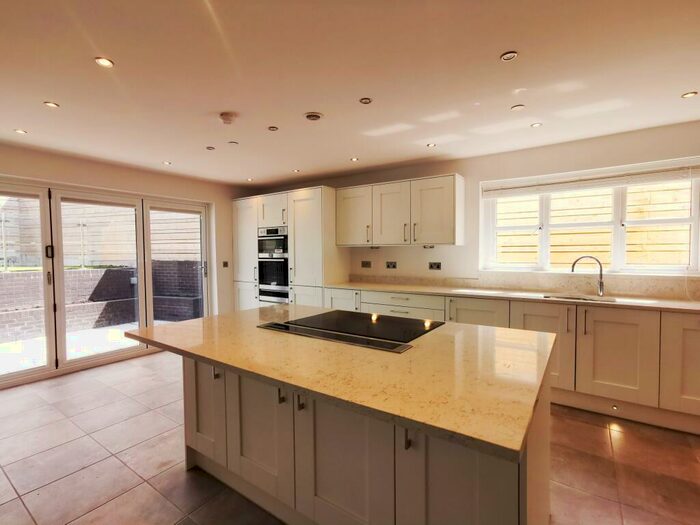 5 Bedroom Detached House To Rent In Lon Caer Seion, Conwy, LL32