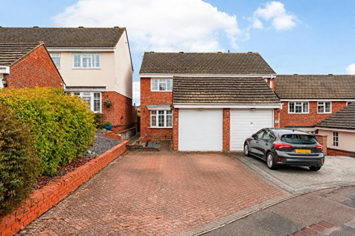3 Bedroom Semi-Detached House For Sale In Aldwyke Rise, Ware, SG12