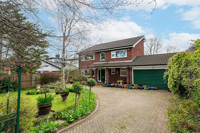 4 Bedroom Detached House For Sale In Victoria Road, Formby, Liverpool, L37