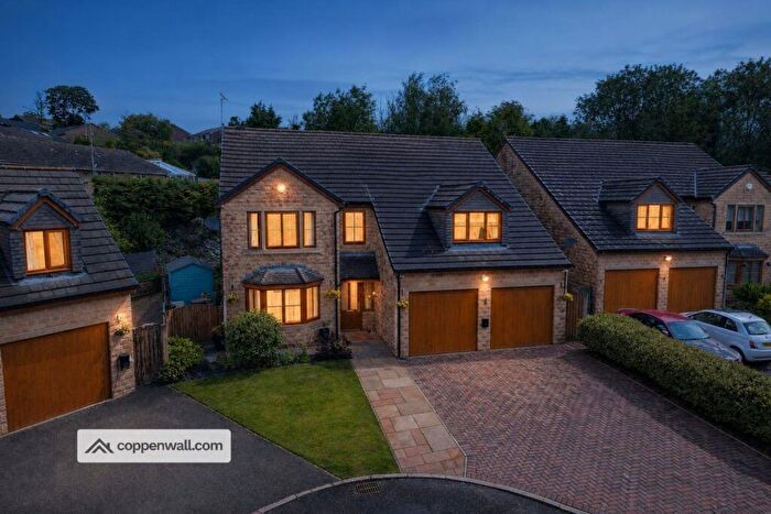 5 Bedroom Detached House For Sale In Lynns Court, Weir, Rossendale, OL13