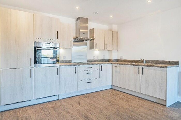 1 Bedroom Apartment To Rent In Batesford Close, Kings Hill, ME19