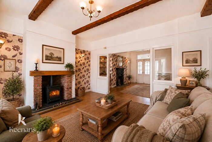 3 Bedroom Semi-Detached House For Sale In Sutcliffe Terrace, Blackburn, BB1