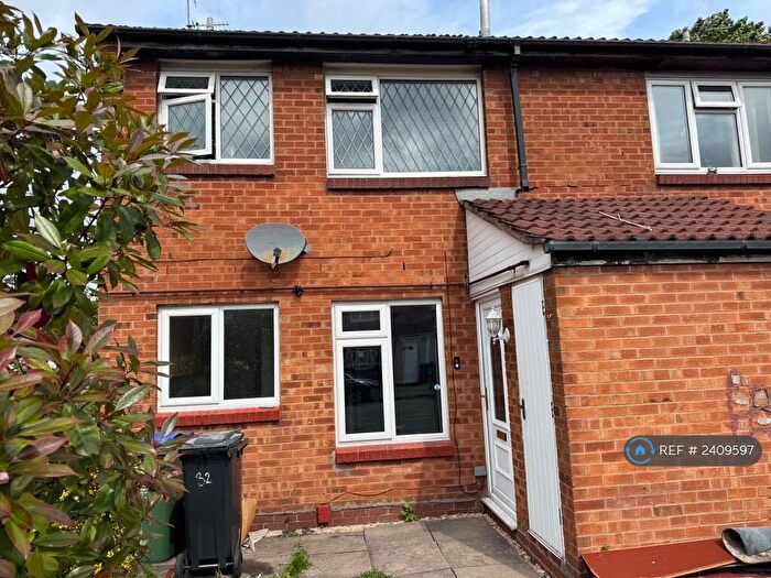 1 Bedroom Flat To Rent In Carnegie Avenue, Tipton, DY4