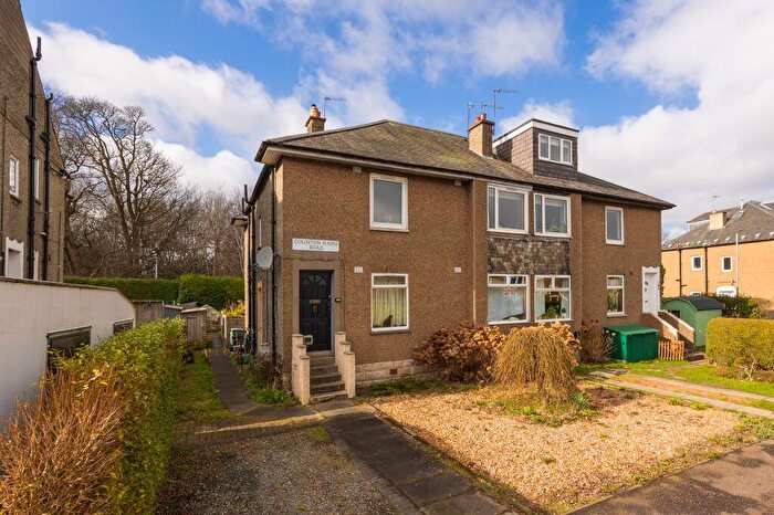 3 Bedroom Flat For Sale In Colinton Mains Road, Edinburgh, EH13