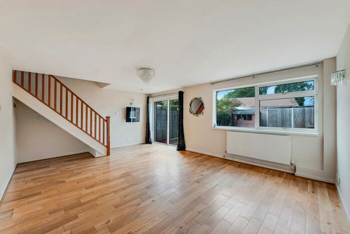 3 Bedroom Terraced House To Rent In Glaisyer Way, Iver Heath, SL0