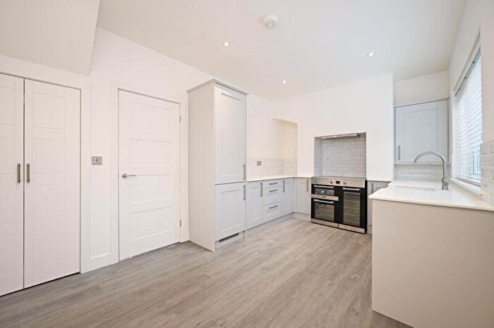 3 Bedroom Terraced House For Sale In Bole Hill Lane, Crookes, Sheffield, S10