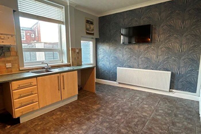 3 Bedroom Property To Rent In Walshaw Road, Bury, BL8