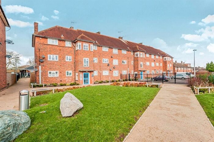 1 Bedroom Flat To Rent In Enville House, Otley Way, Watford, Hertfordshire, WD19