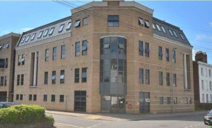 1 Bedroom Apartment To Rent In Flat Fitzalan House, Park Road, Gloucester, Gloucestershire, GL1