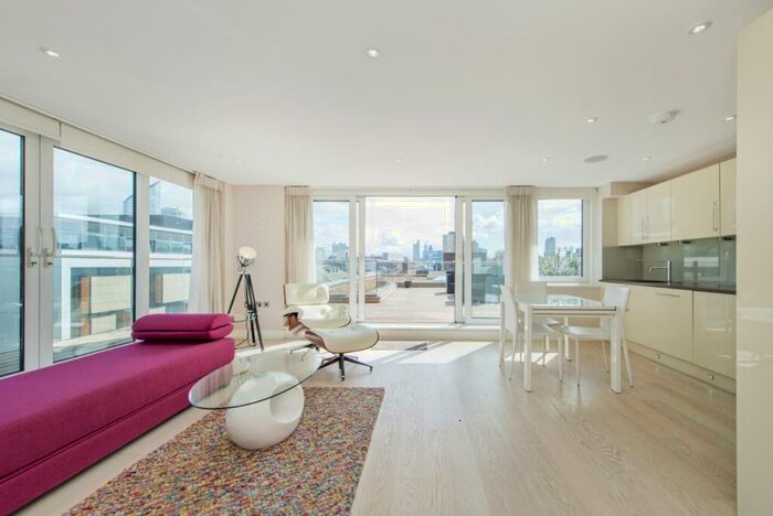 2 Bedroom Apartment To Rent In Friend Street Clerkenwell, EC1V