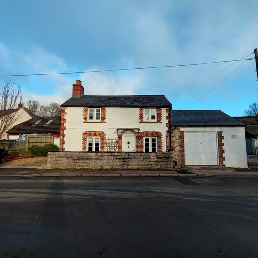 3 Bedroom Property To Rent In Piddletrenthide, Dorchester, DT2