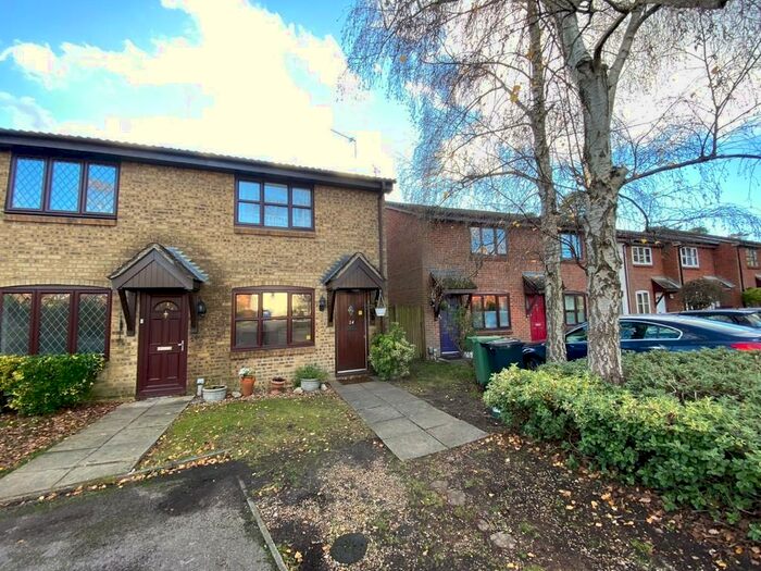 2 Bedroom End Of Terrace House To Rent In Habershon Drive, Frimley, GU16