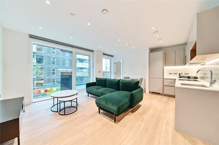 1 Bedroom Apartment To Rent In Henley Cross, London, SE3