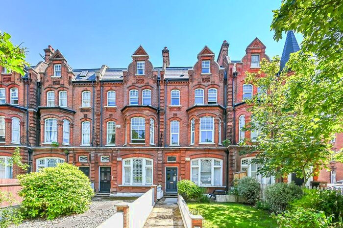 1 Bedroom Flat To Rent In Clapham Road, Clapham North, London, SW9