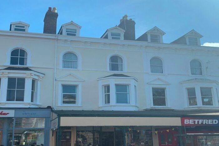 2 Bedroom Flat To Rent In Lloyd Street, Llandudno, LL30