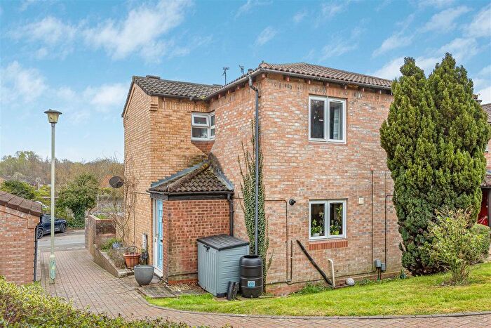 2 Bedroom Semi Detached House For Sale In Hertingfordbury Road, Hertford, SG14