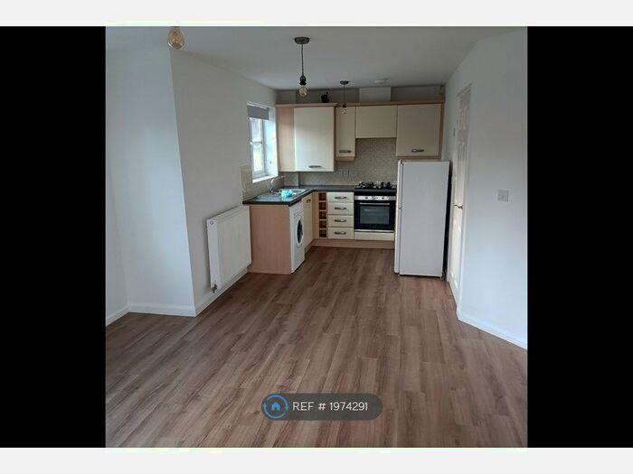 1 Bedroom Flat To Rent In Elizabeth Court, Stoney Stanton, Leicester, LE9