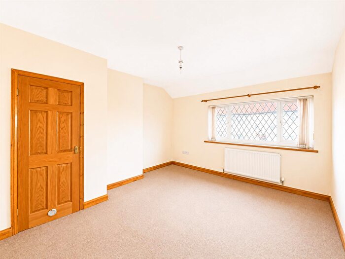 3 Bedroom Terraced House For Sale In Brookside Crescent, Northop Hall, Mold, CH7