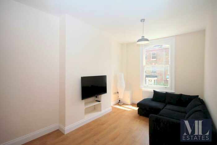 1 Bedroom Flat To Rent In Loveridge Road, West Hampstead, NW6