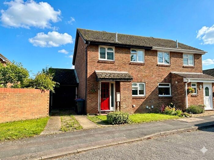 3 Bedroom Semi-Detached House For Sale In Priory Street, Newport Pagnell, MK16