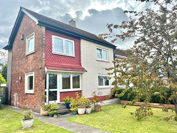 3 Bedroom Semi-Detached Villa For Sale In Oliphant Oval, Paisley, PA2