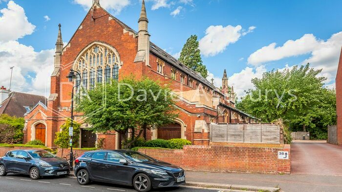 2 Bedroom Flat To Rent In Mayfield Road, Crouch End, London, N8