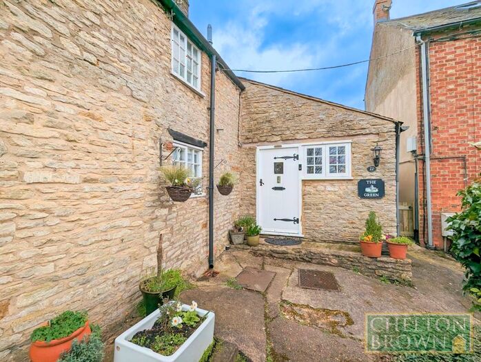 3 Bedroom Detached House To Rent In The Green, Great Houghton, Northampton, NN4