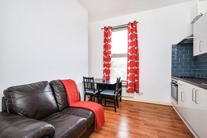 1 Bedroom Flat To Rent In Brownhill Road, London, SE6