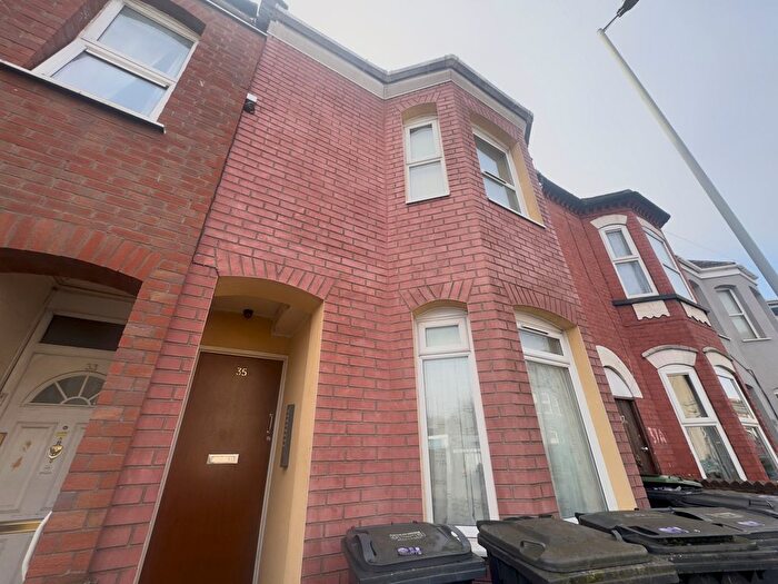 1 Bedroom Flat To Rent In Crawley Road, Luton, LU1