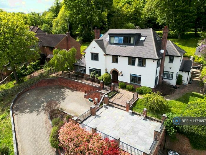 5 Bedroom Detached House To Rent In Copper Beech Close, Hemel Hempstead, HP3