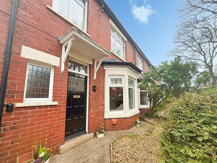 3 Bedroom End Terrace House For Sale In Percy Gardens, Whitley Bay, NE25