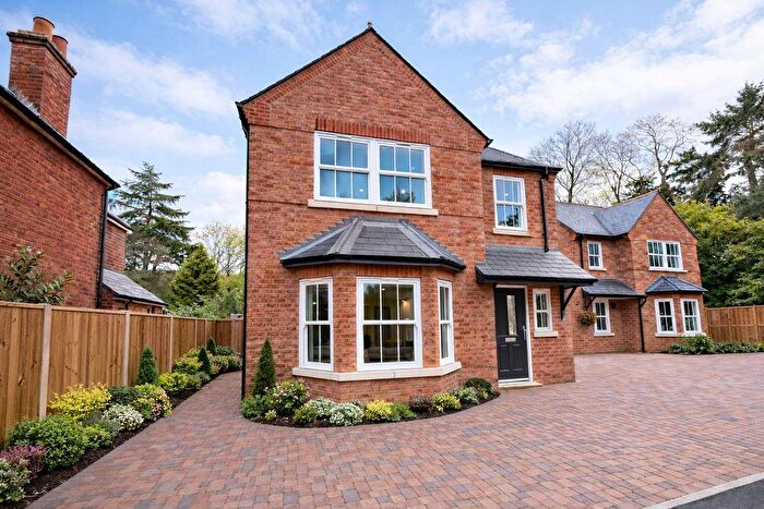 3 Bedroom Detached House For Sale In Churchdale, Aldershot Road, Church Crookham, GU52