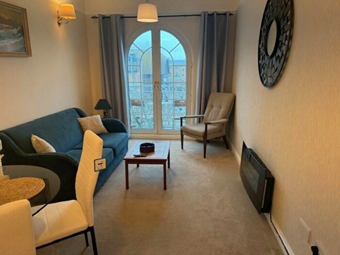 2 Bedroom Apartment To Rent In The Octagon, Brighton Marina Village, BN2