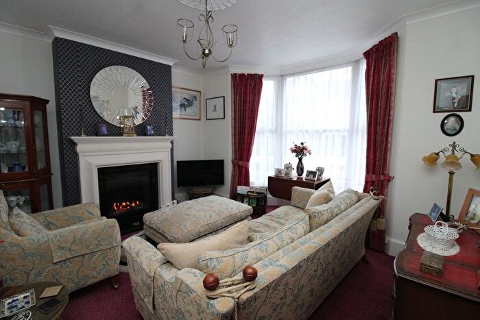 5 Bedroom Semi-Detached House For Sale In Morin Road, Preston, Paignton, TQ3