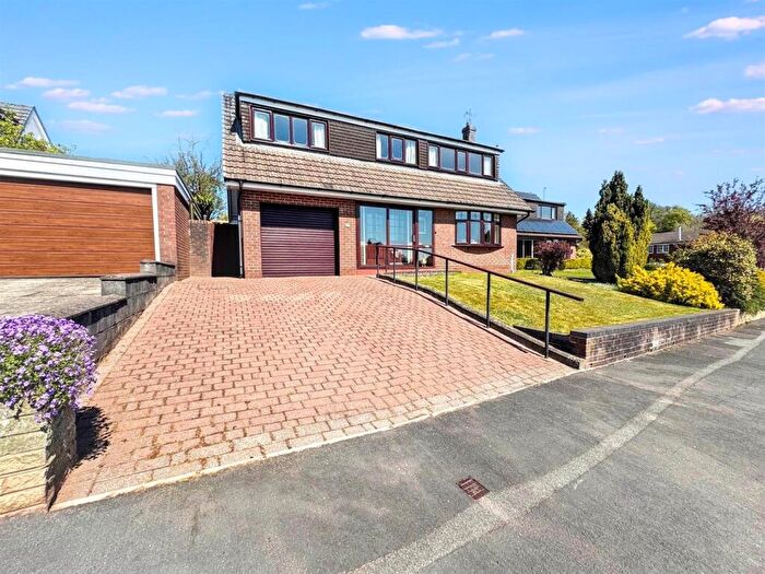 3 Bedroom Detached House For Sale In Ashenhurst Way, Leek, ST13
