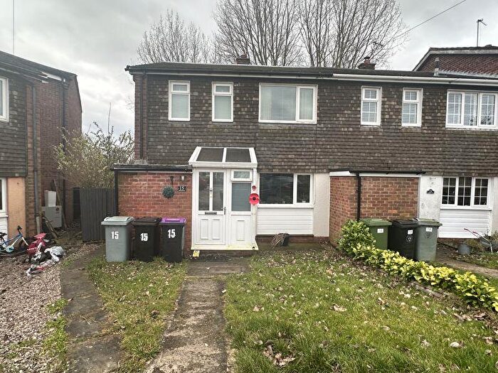 3 Bedroom End Of Terrace House For Sale In Cringleway, Grantham, NG33
