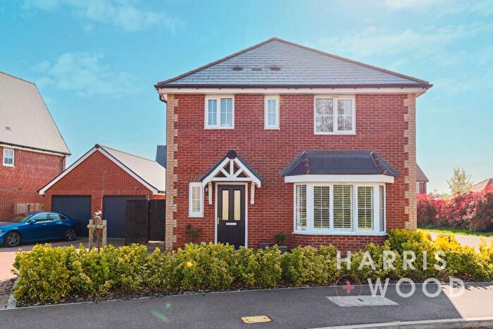 3 Bedroom Detached House For Sale In Memorial Way, Colchester, CO4