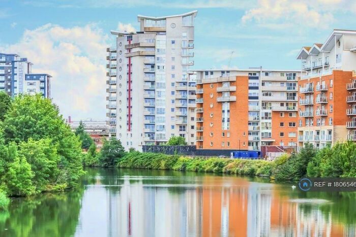 Studio To Rent In Hansen Court, Cardiff, CF10