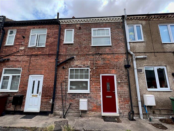 2 Bedroom Terraced House To Rent In Back Duke Street, Featherstone, WF7