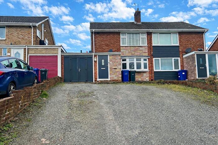 3 Bedroom Semi Detached House For Sale In Bells Lane, Stourbridge, DY8