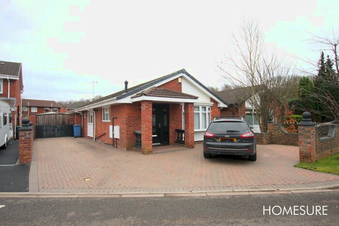 3 Bedroom Detached Bungalow To Rent In Hemlock Close, Croxteth, Liverpool, L12